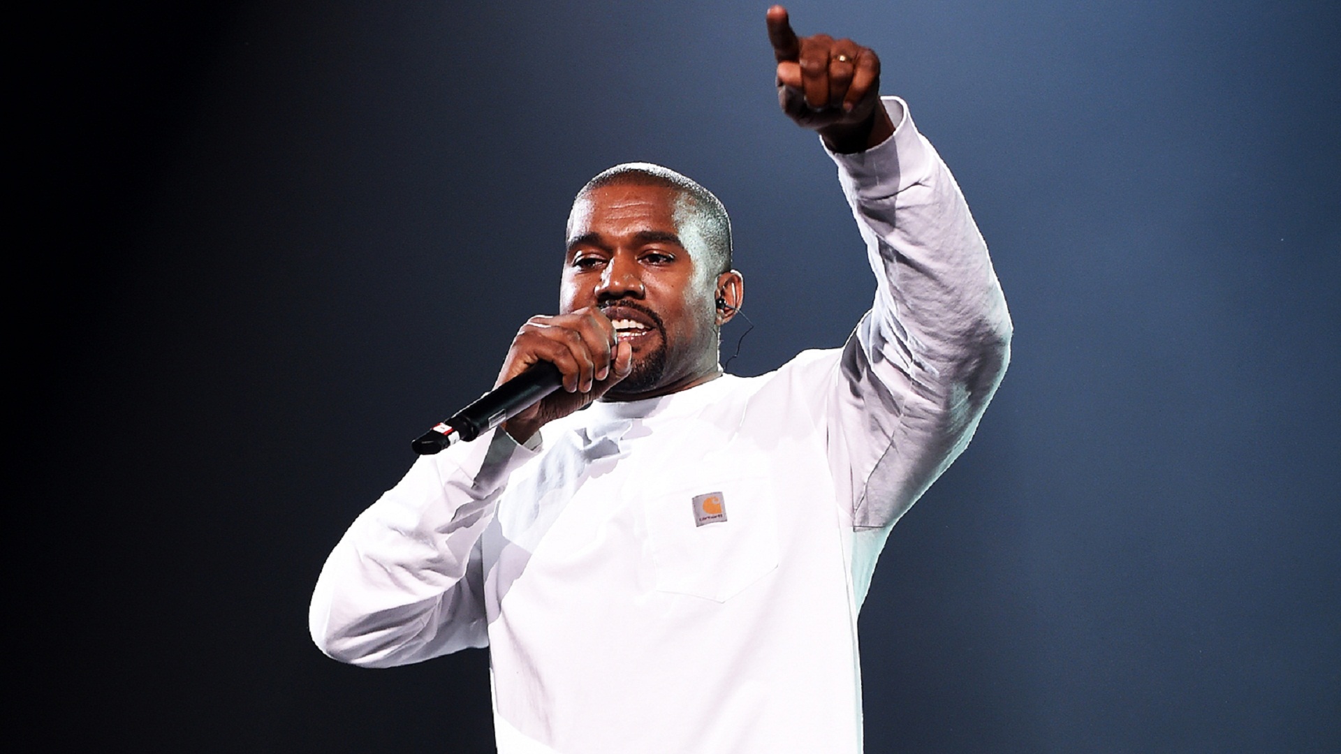 Kanye West lanza nuevo disco, 'Jesus Is Born', en Navidad