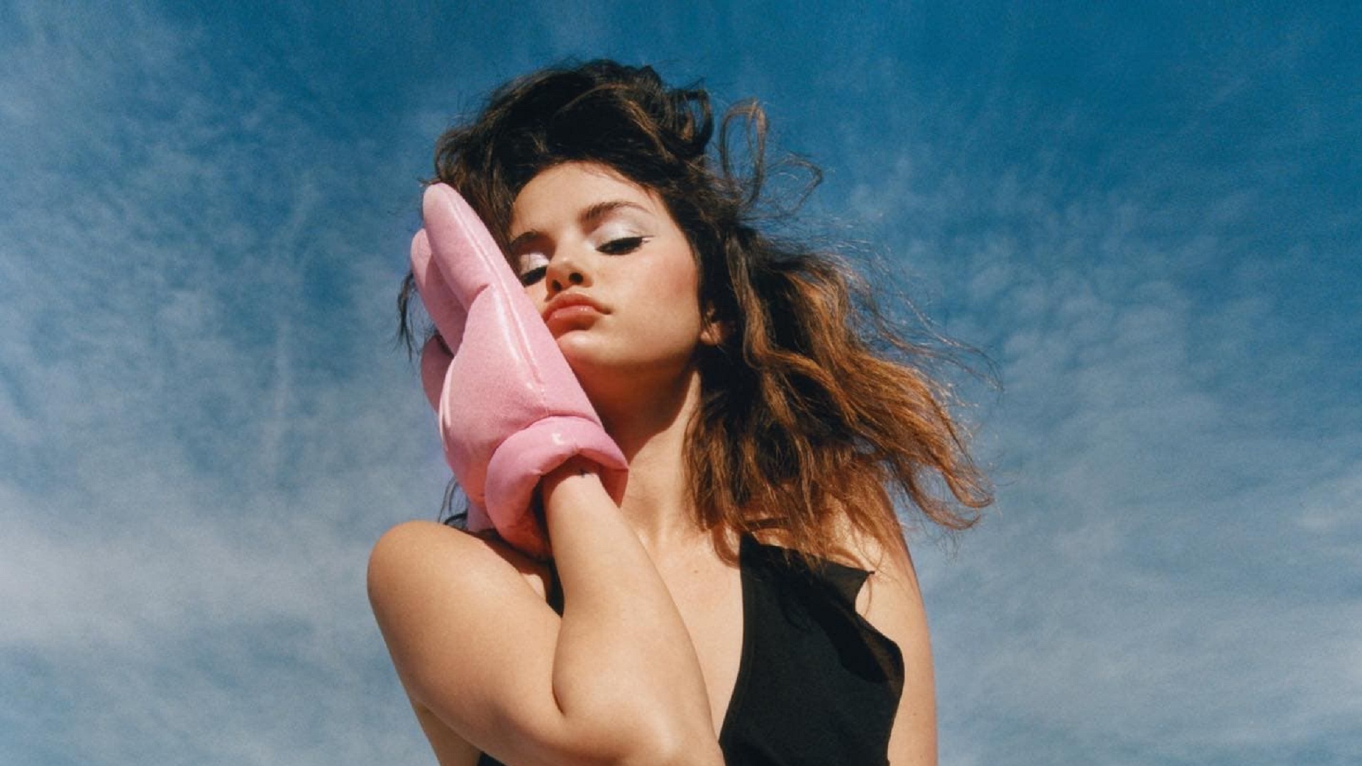 Selena Gomez lidera por primera vez el  'Artist 100 ' de Billboard