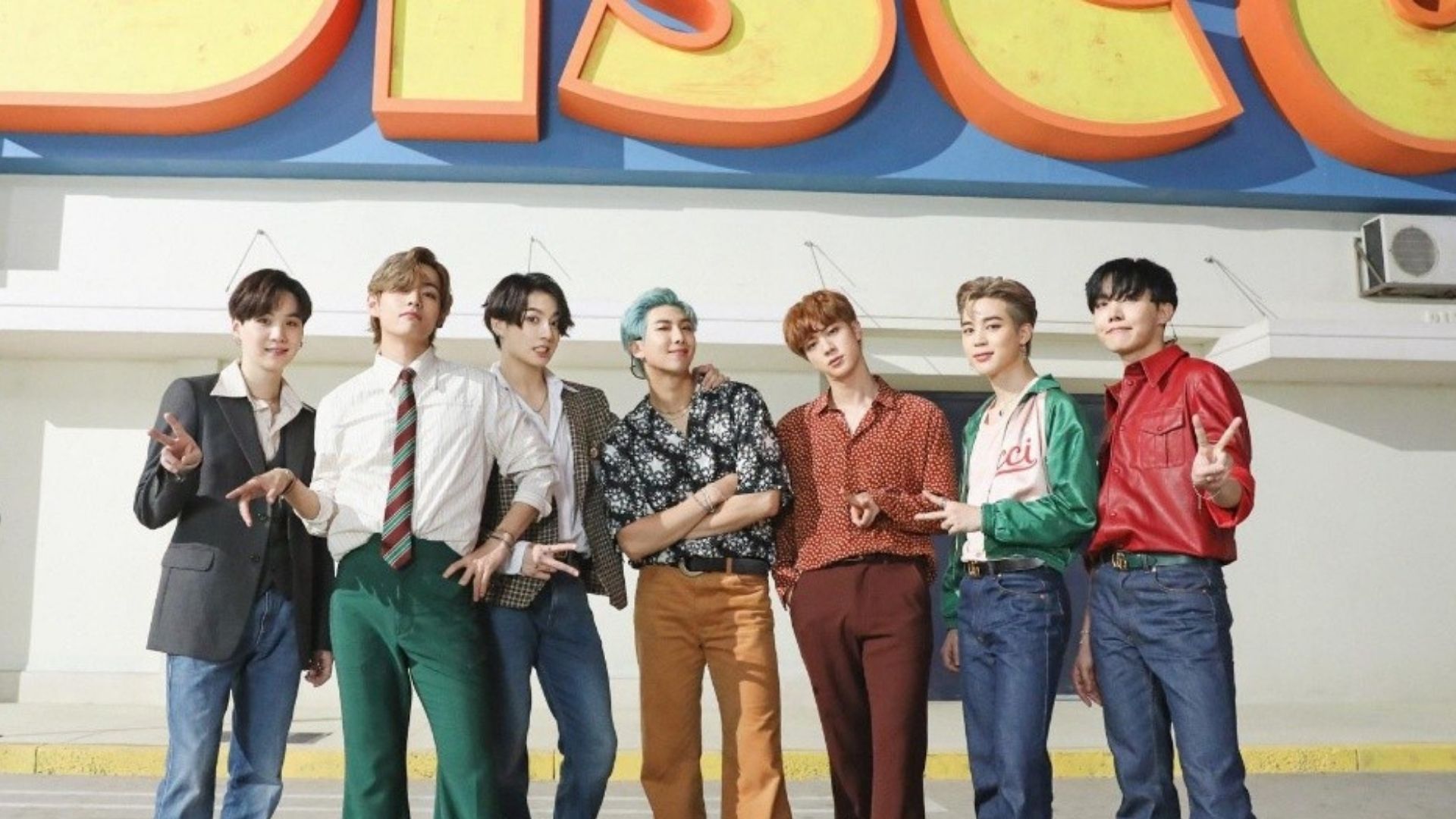 BTS y su exitosa canción 'Dynamite' pronto serán inmortalizados como un set de LEGO BTS y su exitosa canción 'Dynamite' pronto serán inmortalizados como un set de LEGO
