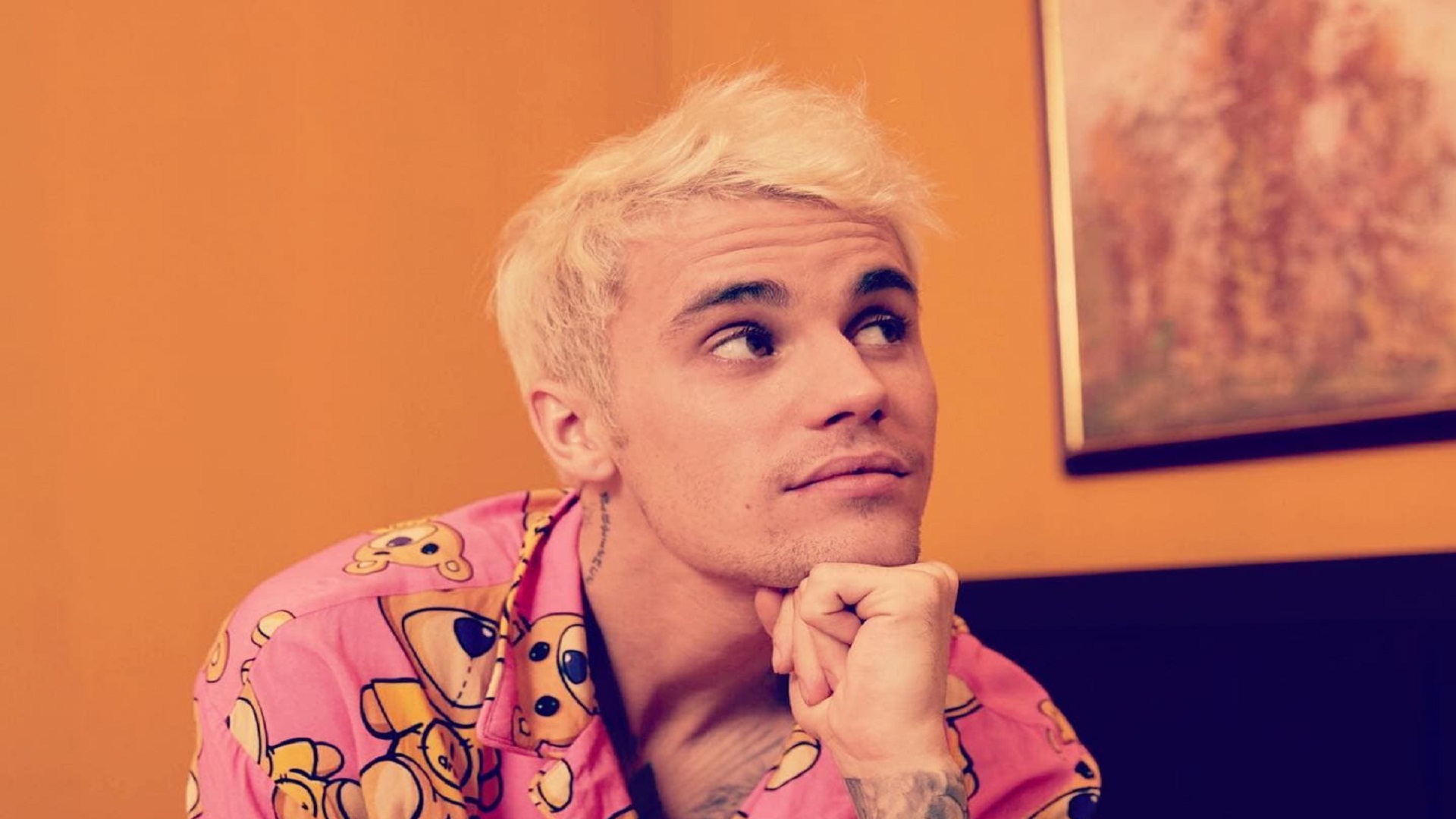 Justin Bieber supera a Elvis Presley con nuevo récord Justin Bieber supera a Elvis Presley con nuevo récord