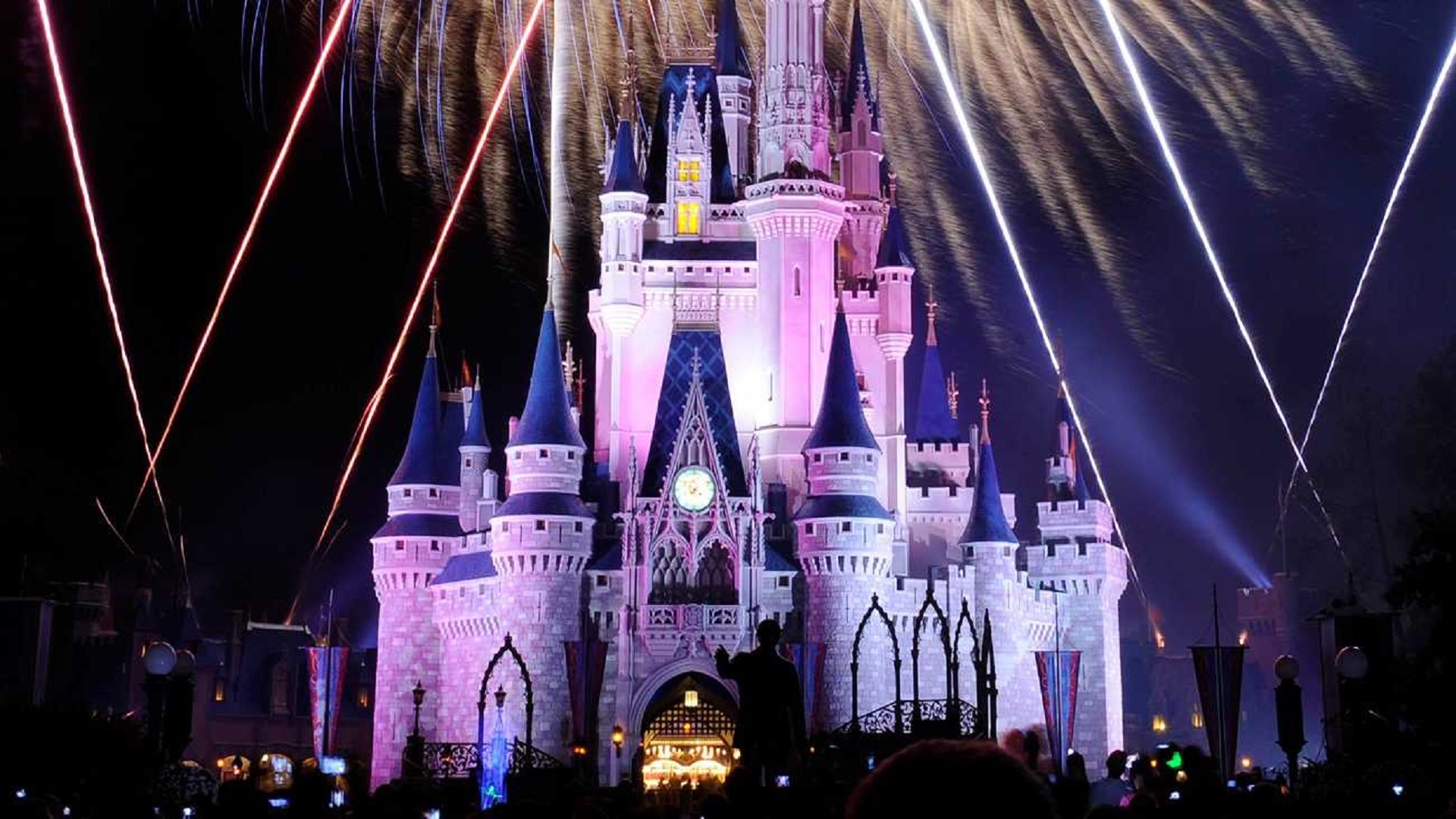 Así fue el show de luces y música que Walt Disney World ofreció gratis en internet