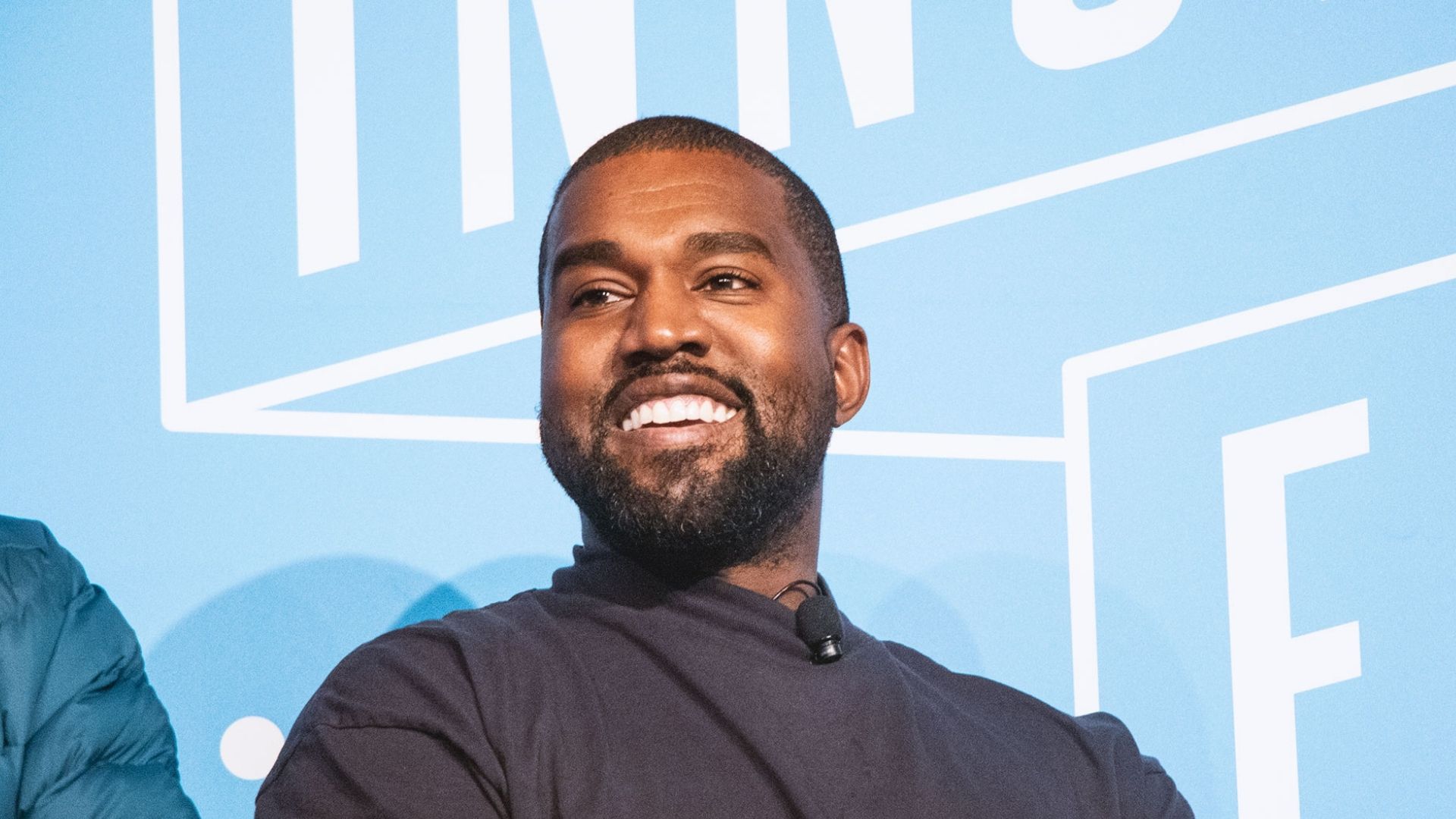 #MañanasX: El documental de Kanye West de Netflix, 'jeen-yuhs', ahora es una trilogía, y llegará a la pantalla grande #MañanasX: El documental de Kanye West de Netflix, 'jeen-yuhs', ahora es una trilogía, y llegará a la pantalla grande