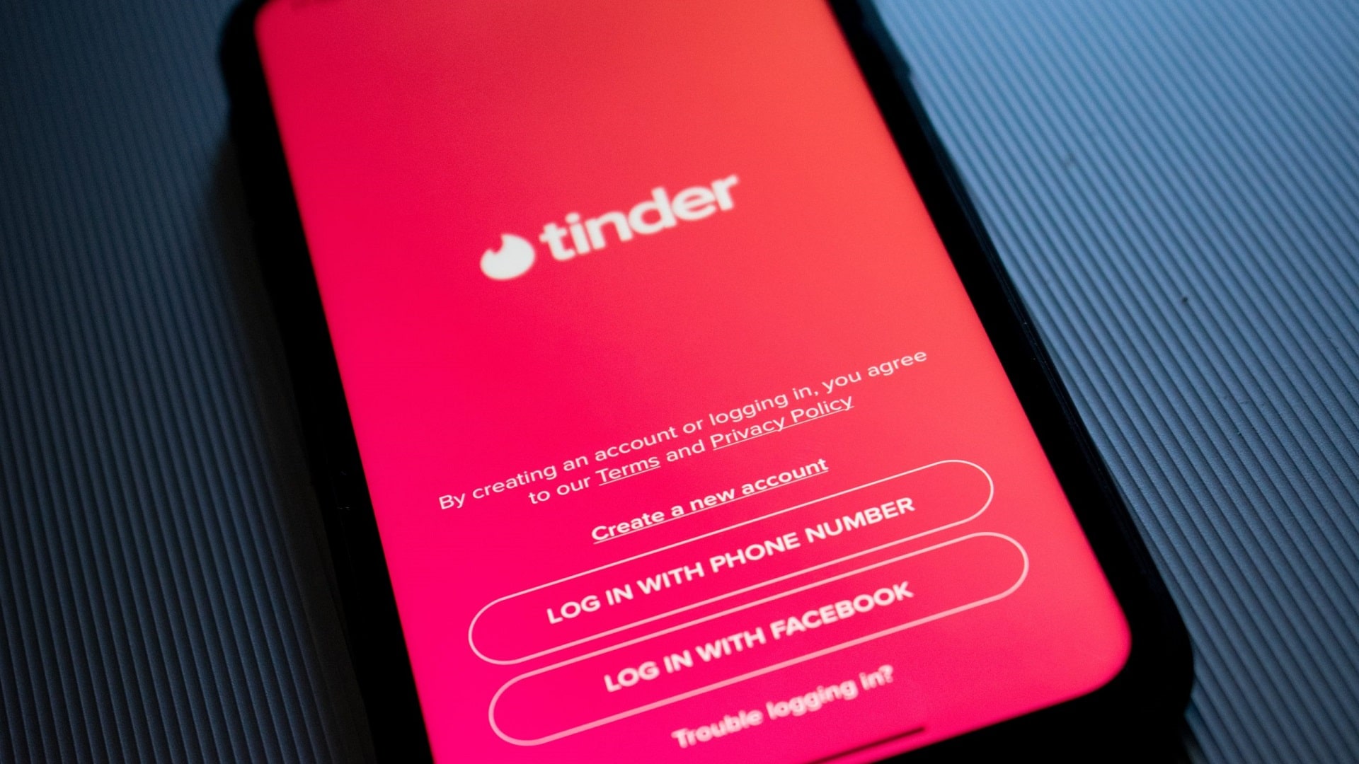 Tinder ahora permite videollamadas dentro de la app