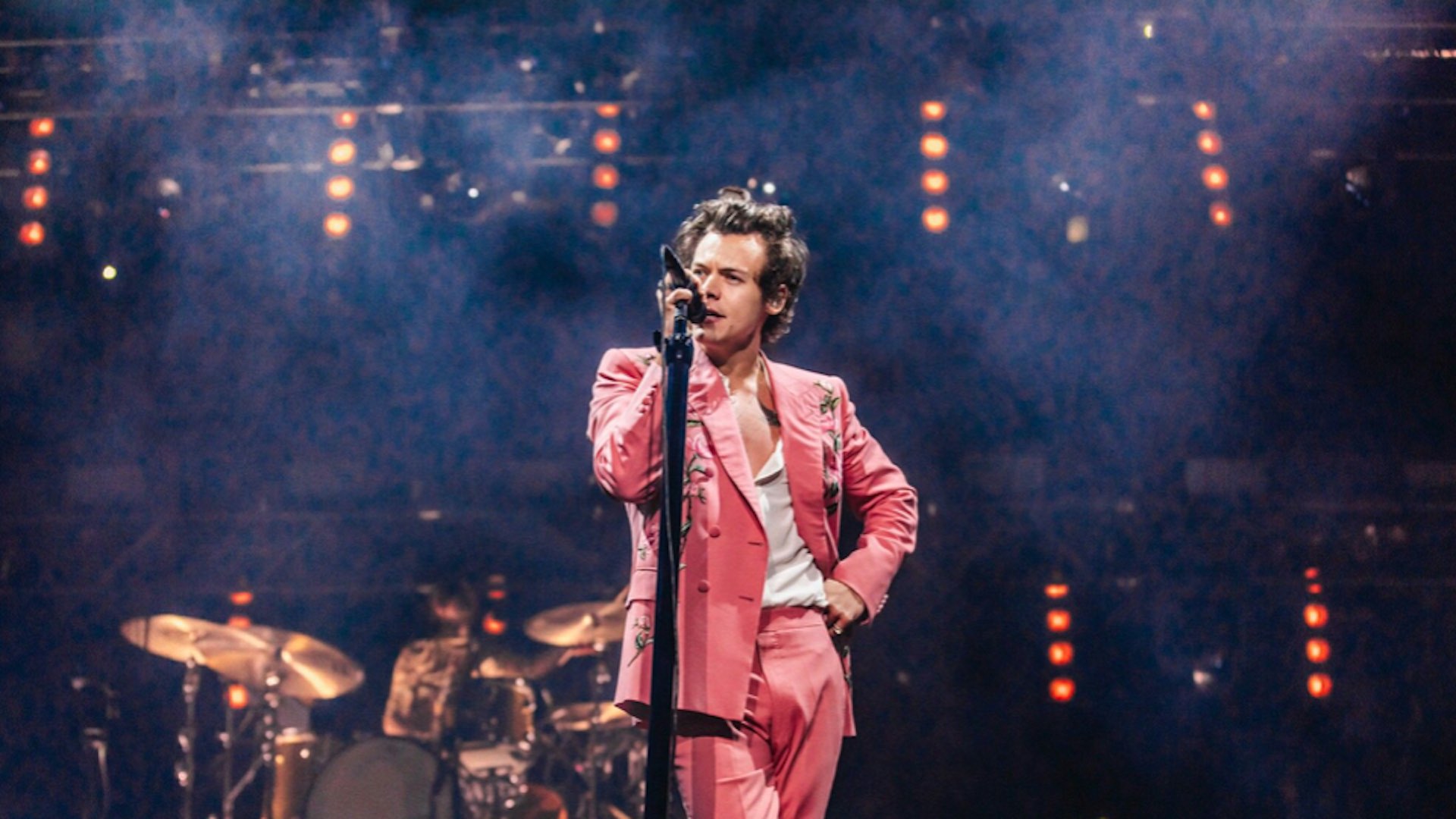 #MañanasX: Harry Styles comenzó su gira 'Love On Tour' #MañanasX: Harry Styles comenzó su gira 'Love On Tour'