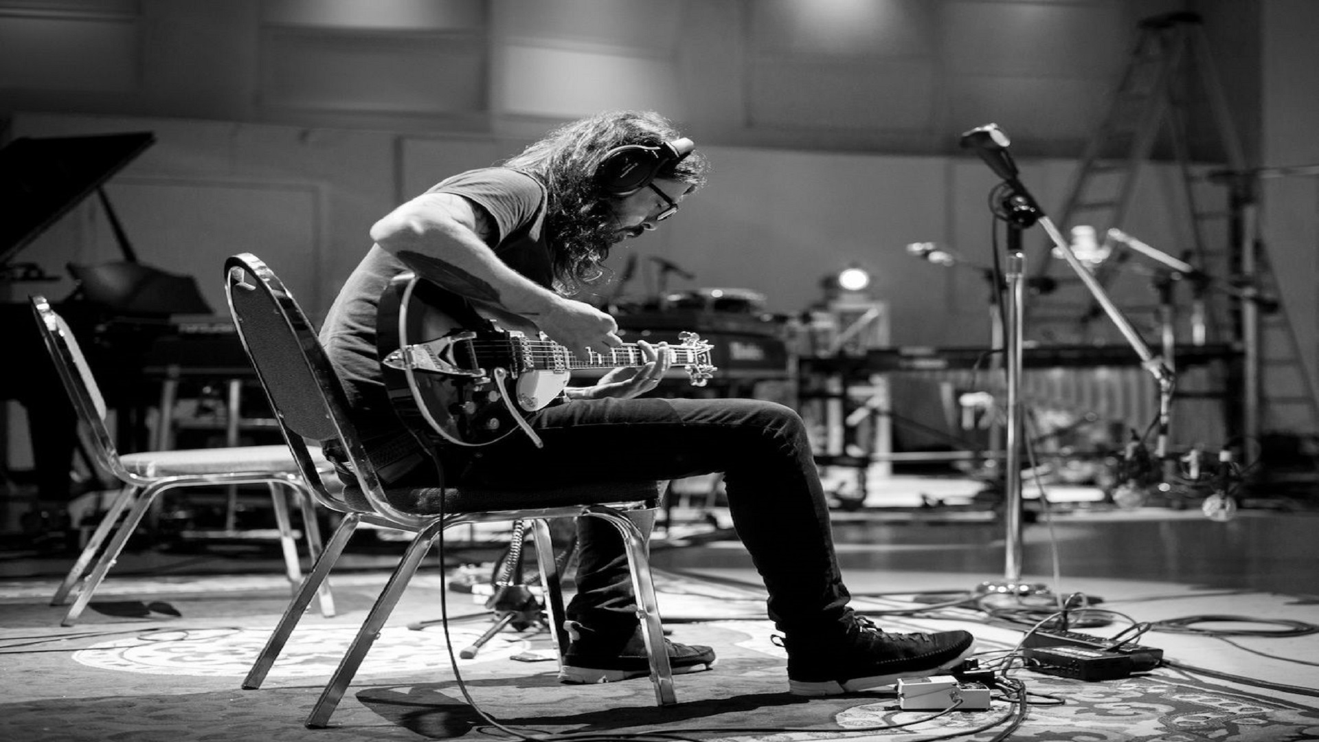 Dave Grohl le canta Everlong a un paciente con Covid-19 Dave Grohl le canta Everlong a un paciente con Covid-19
