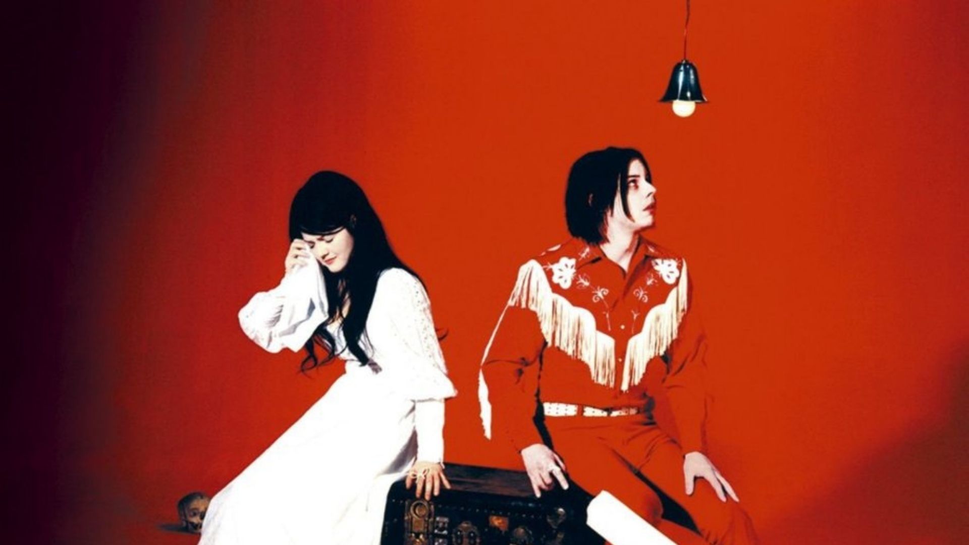 Usuario de YouTube hace una versión de "Seven Nation Army" usando dispositivos eléctricos Usuario de YouTube hace una versión de "Seven Nation Army" usando dispositivos eléctricos