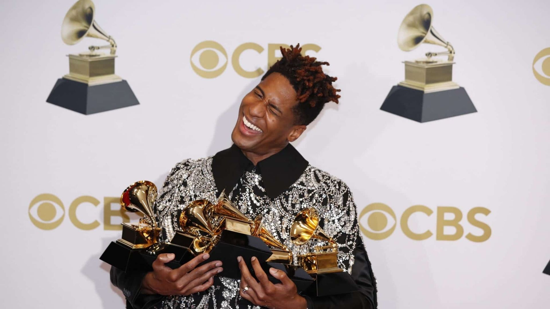 Jon Batiste ganó 5 premios Grammy, incluido el de Álbum del Año,