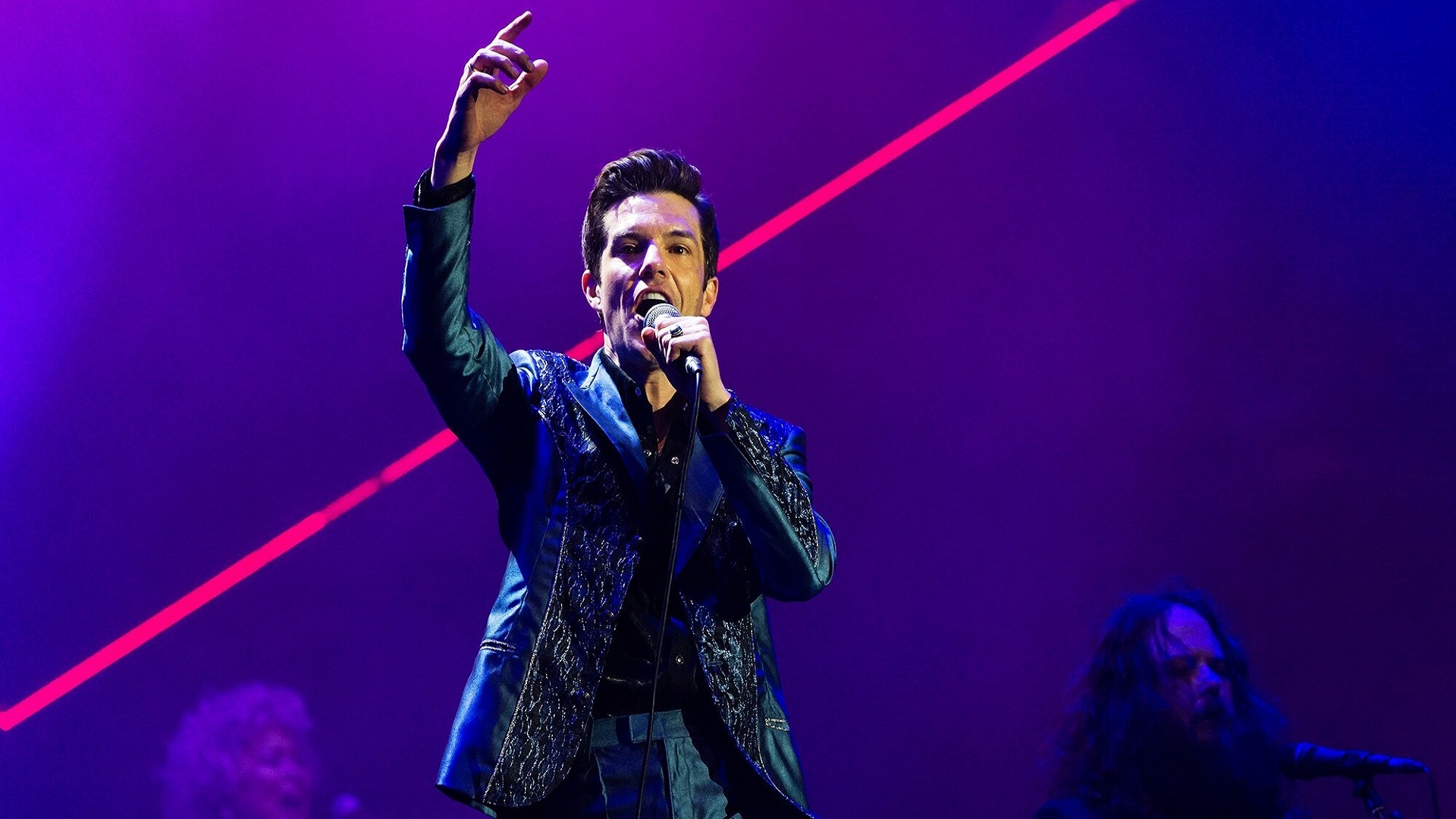 Brandon Flowers será sometido a cirugía Brandon Flowers será sometido a cirugía