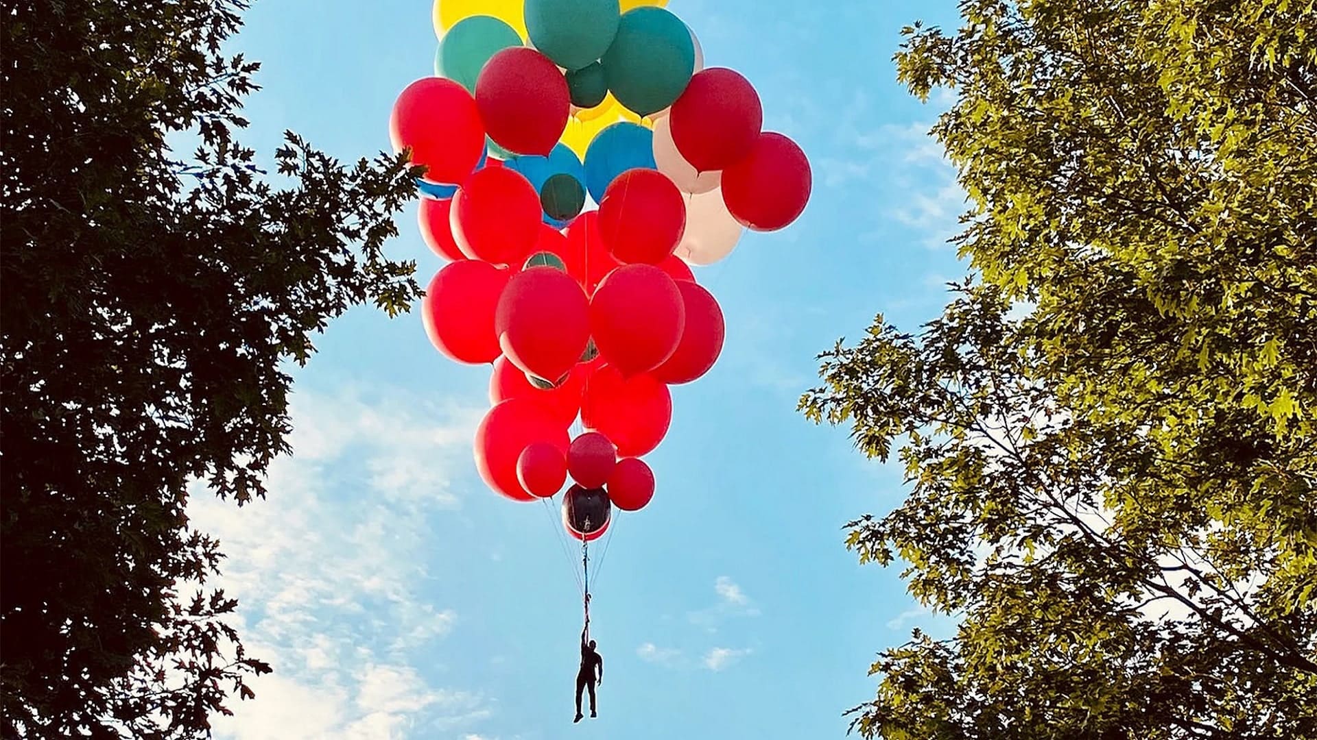 (En vivo) El mago David Blaine flotará con globos sobre Nueva York