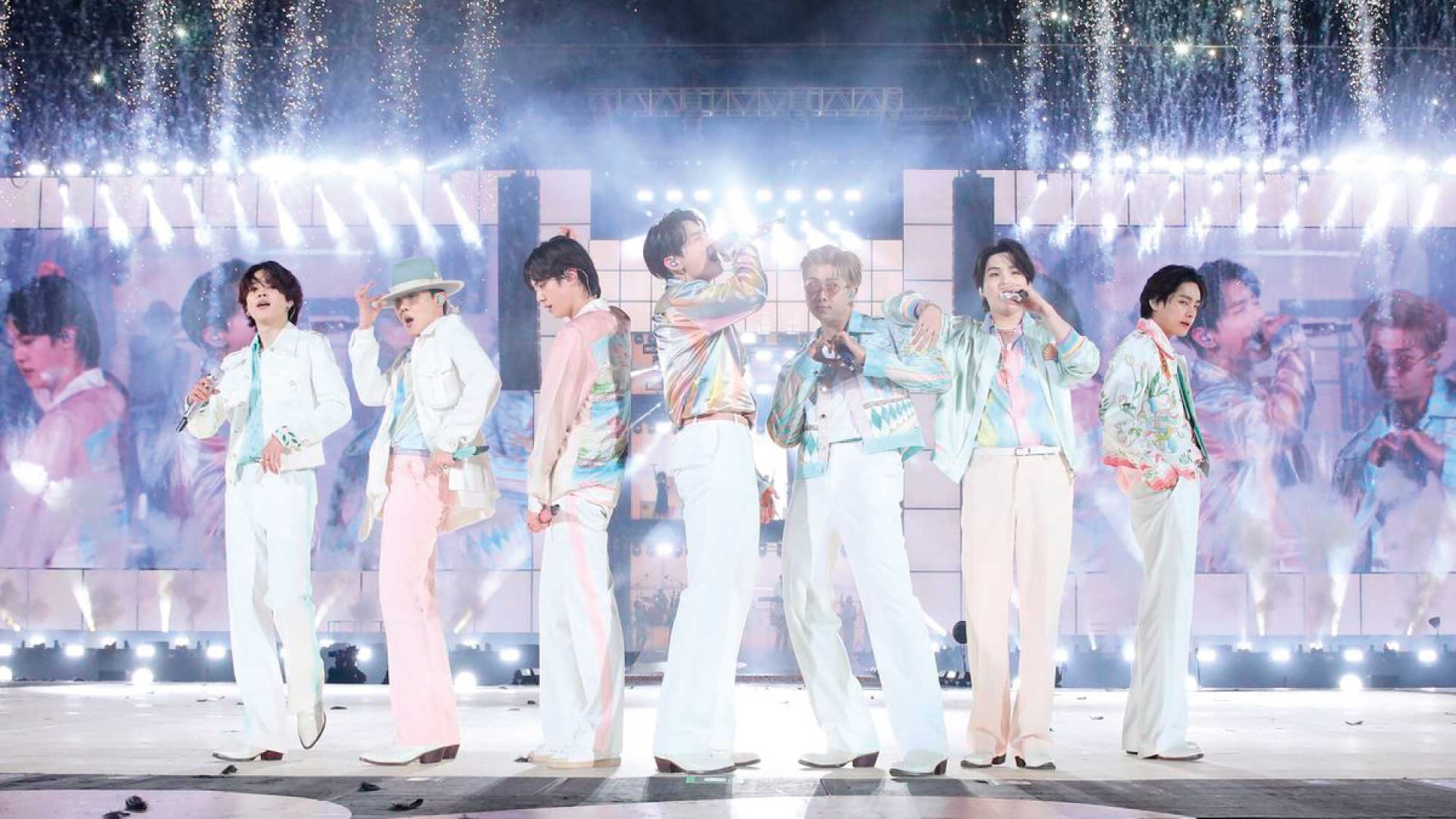 Después de la separación, BTS se reúne con una nueva canción para el mundial de Qatar.