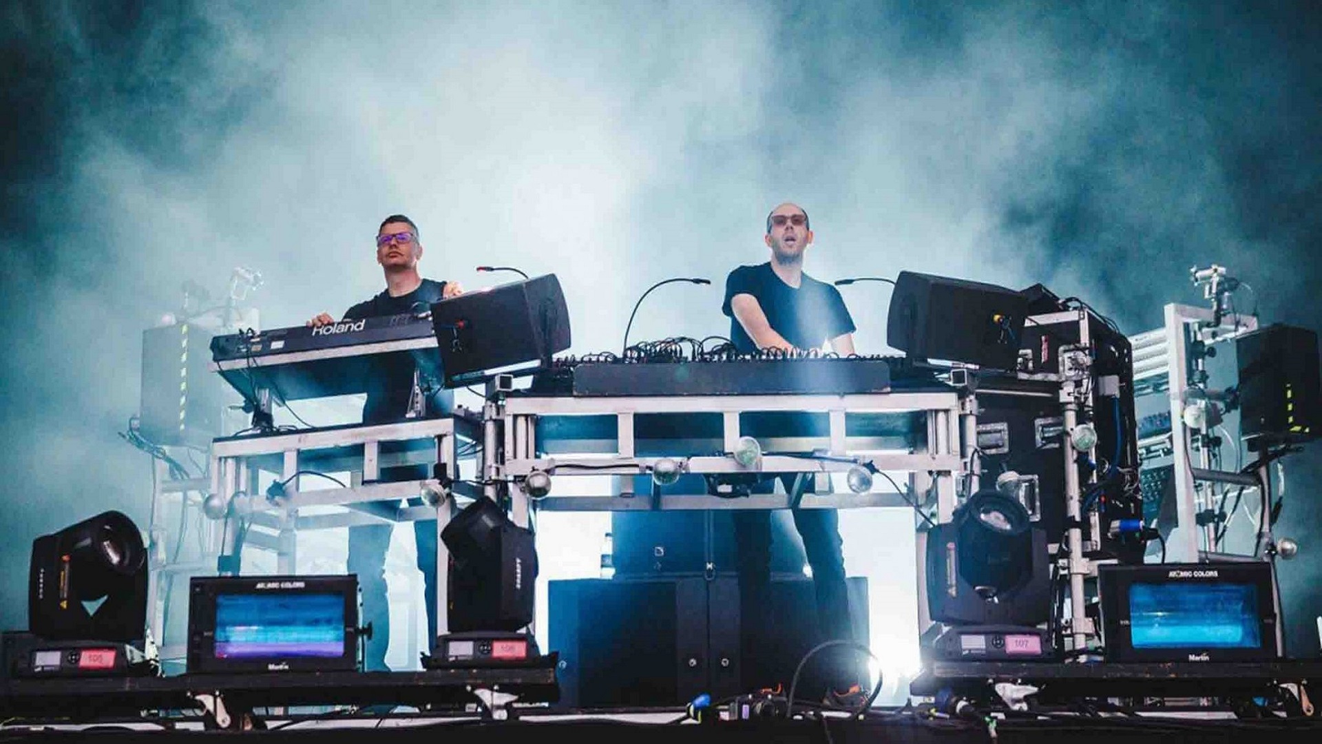 The Chemical Brothers comparte set de música Dub para su nueva emisora