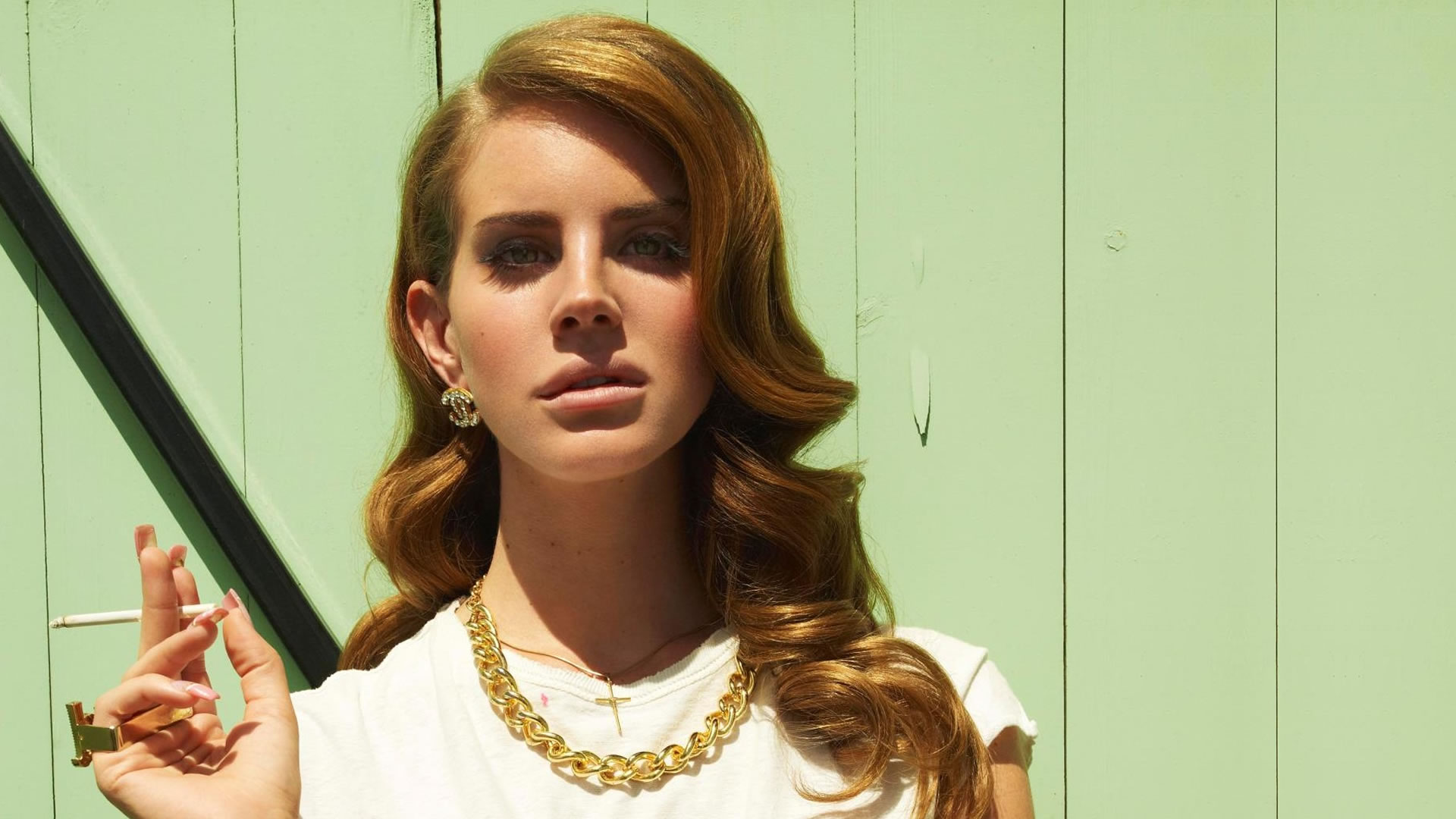 Coachella enfrenta una multa después del concierto de Lana del Rey Coachella enfrenta una multa después del concierto de Lana del Rey