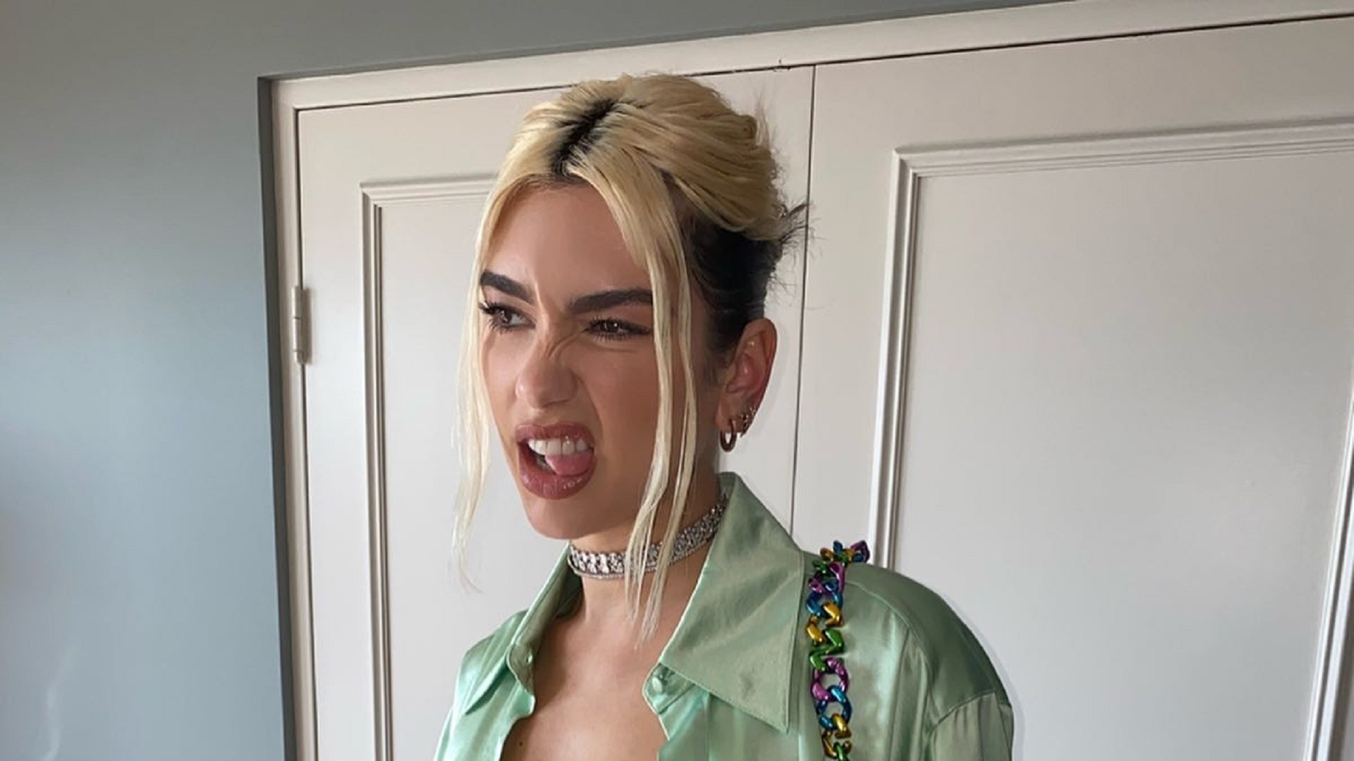 “Ahora no es momento de ser egoísta”: Dua Lipa