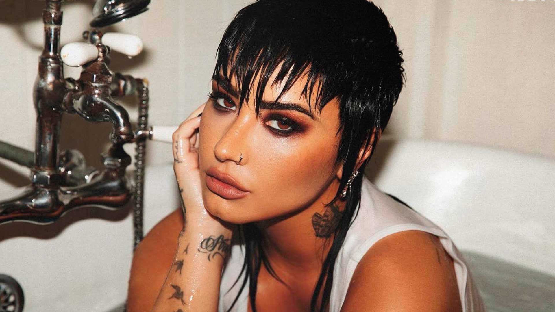 Demi Lovato lanza por anticipado "Holy Fuck", su nuevo álbum