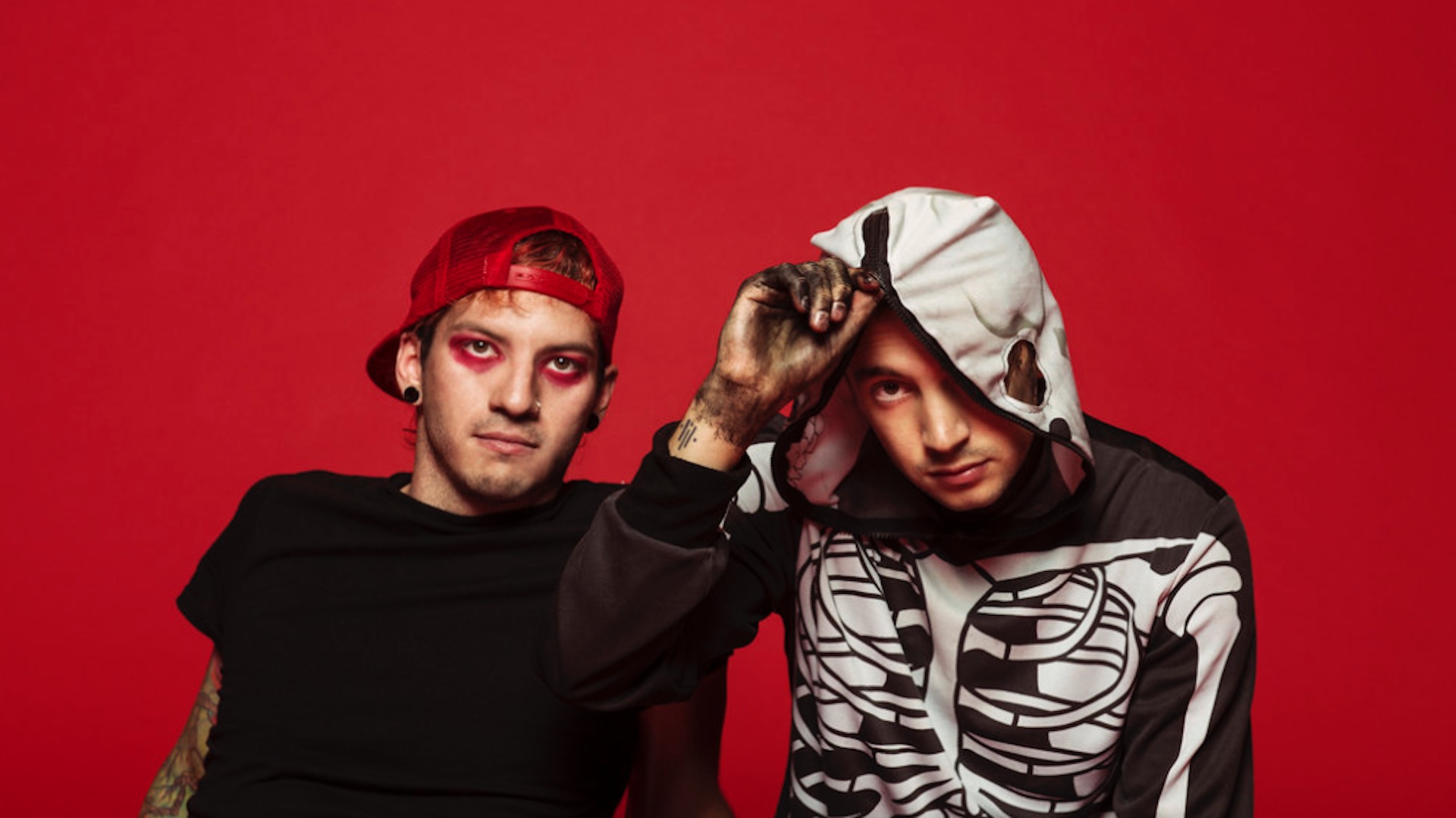 Музыка группа 20. Twenty one Pilots. Twenty one Pilots 21. Twenty one Pilots 2015.