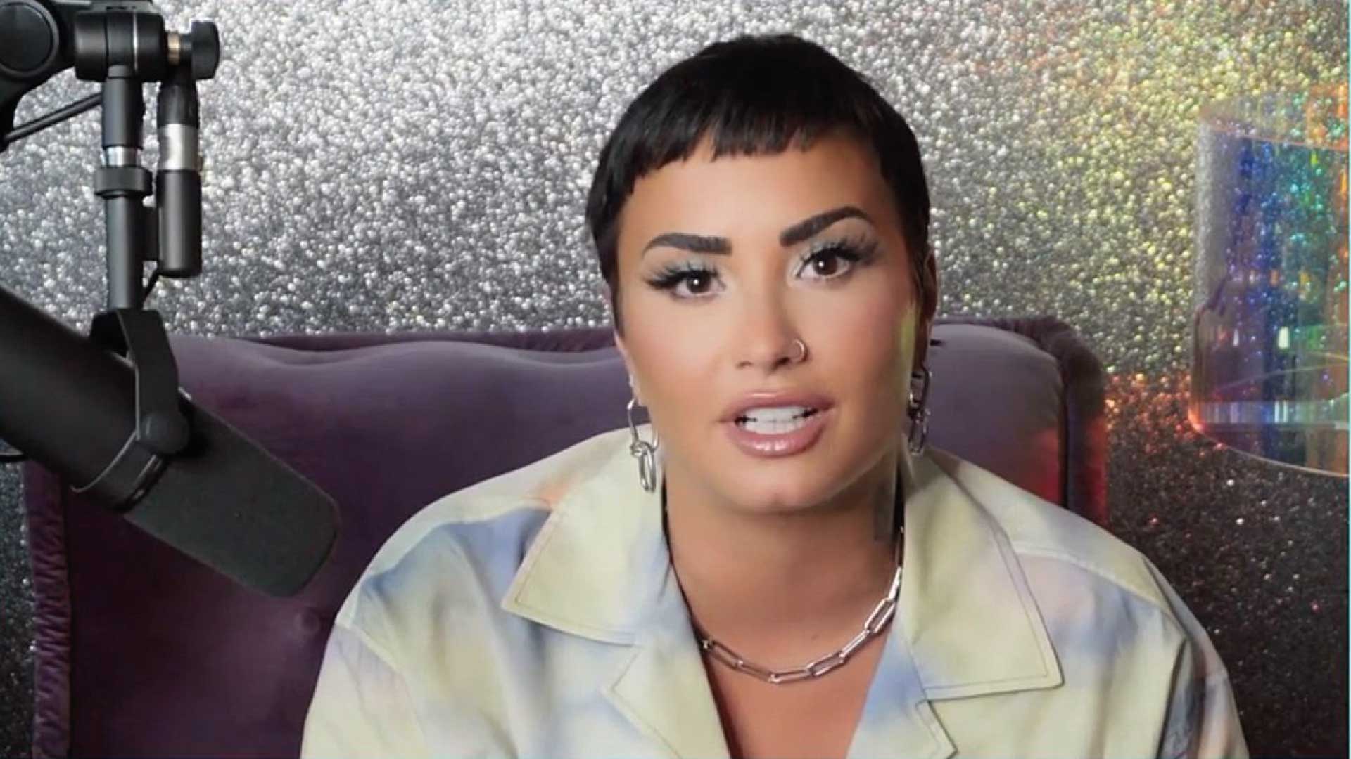 Demi Lovato se declara de género No - Binario.