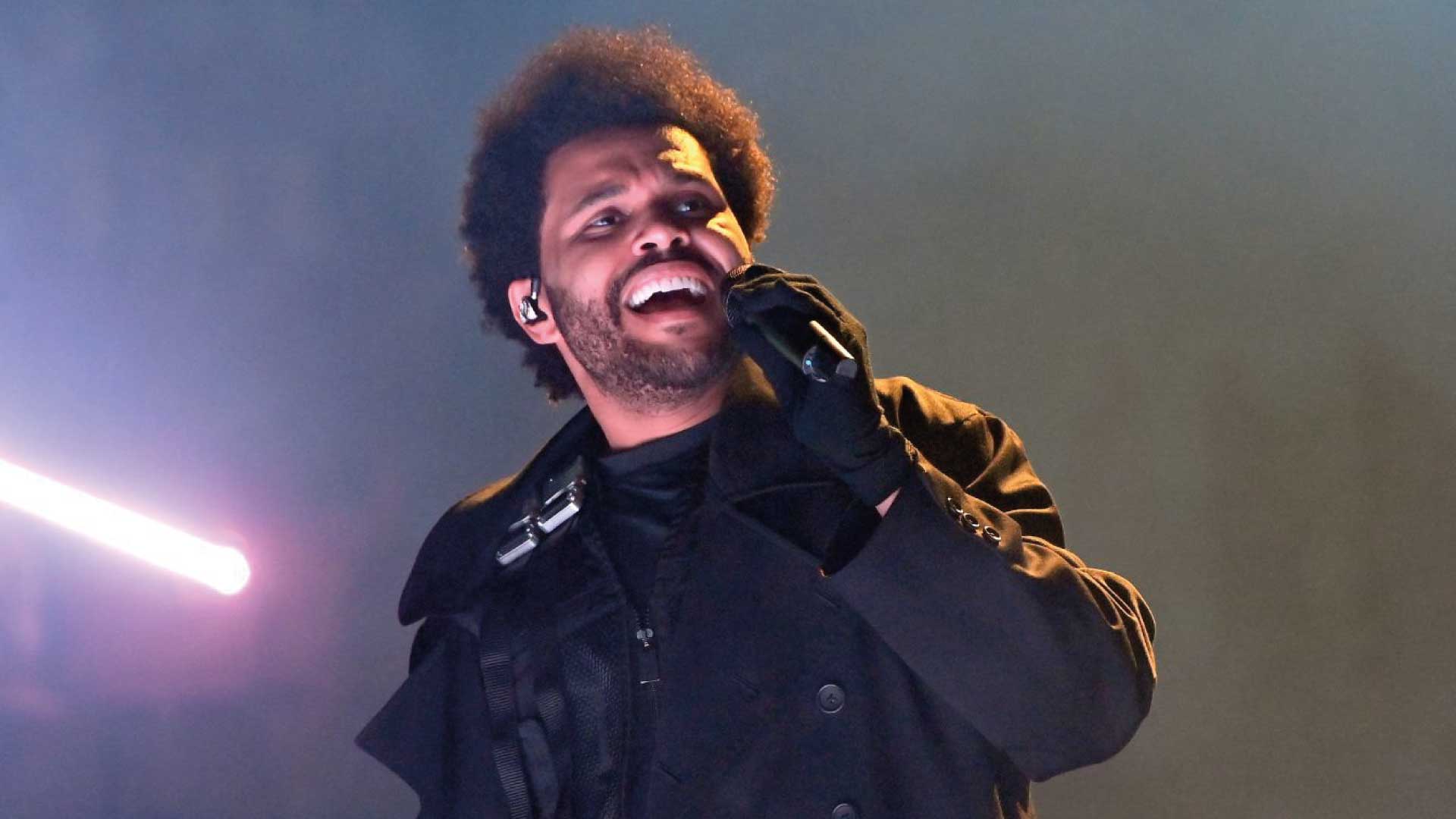 The Weeknd pierde la voz en pleno concierto The Weeknd pierde la voz en pleno concierto