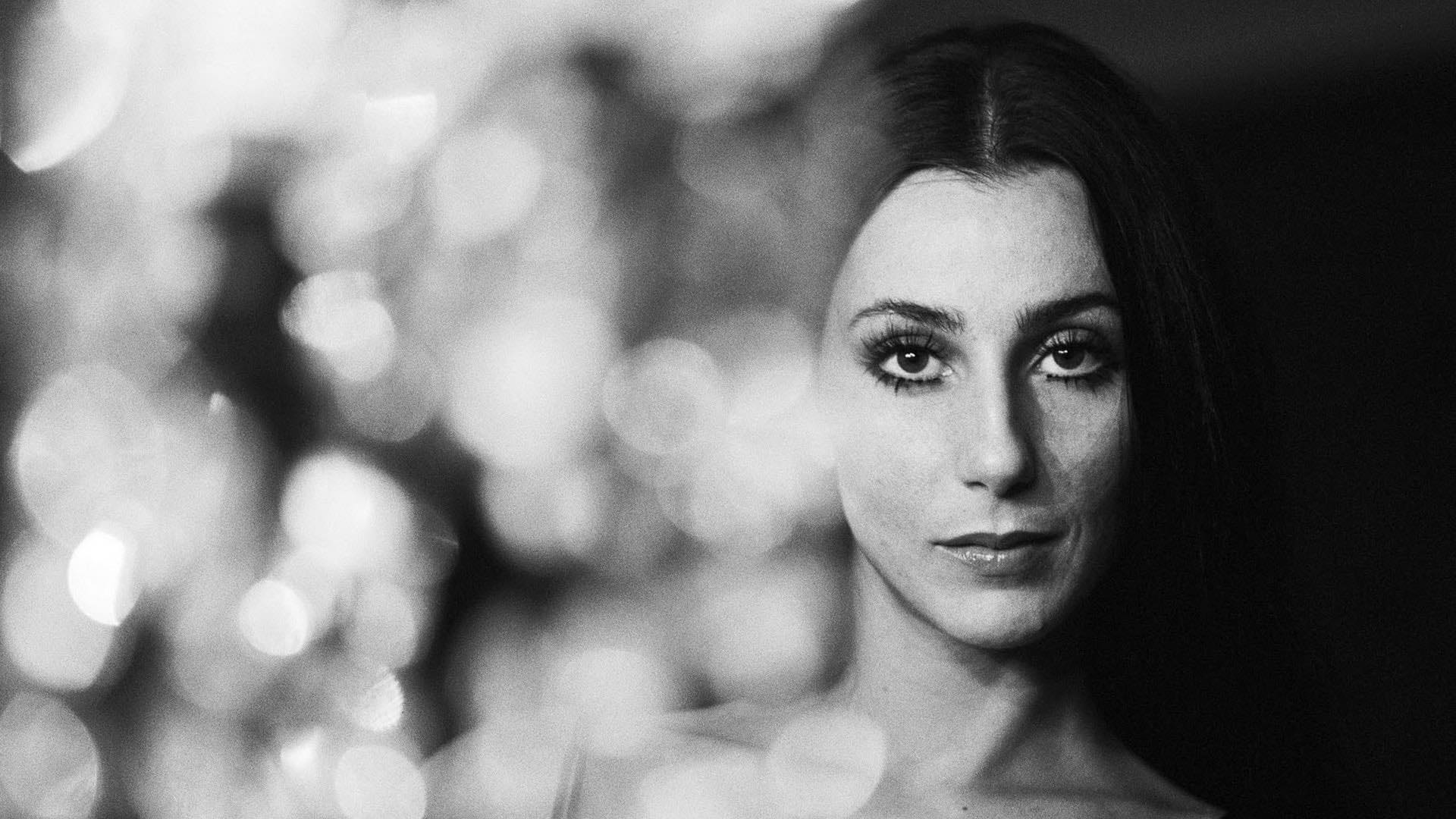 Cher celebra su cumpleaños 75 con anuncio de biopic Cher celebra su cumpleaños 75 con anuncio de biopic