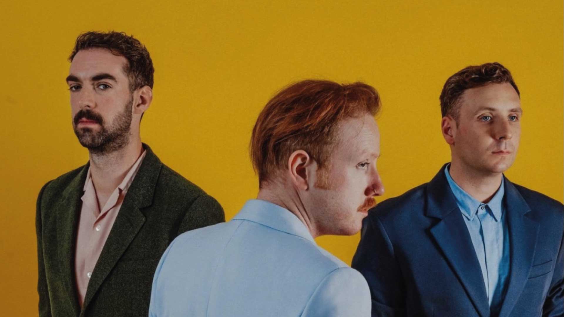 Two Door Cinema Club lanza videoclip de “Lucky”, segundo adelanto de su nuevo álbum.