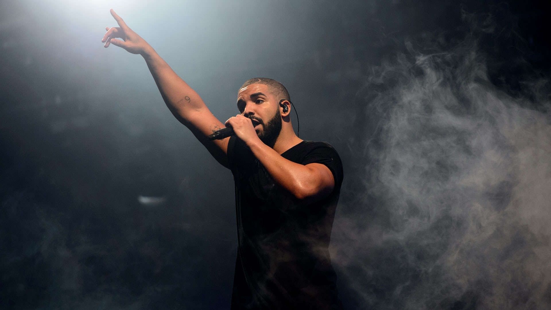 Drake retira sus dos nominaciones al Grammy 2022 Drake retira sus dos nominaciones al Grammy 2022