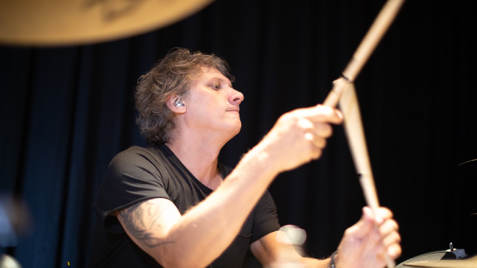 La pandemia somos nosotros, no el coronavirus: Charly Alberti La pandemia somos nosotros, no el coronavirus: Charly Alberti