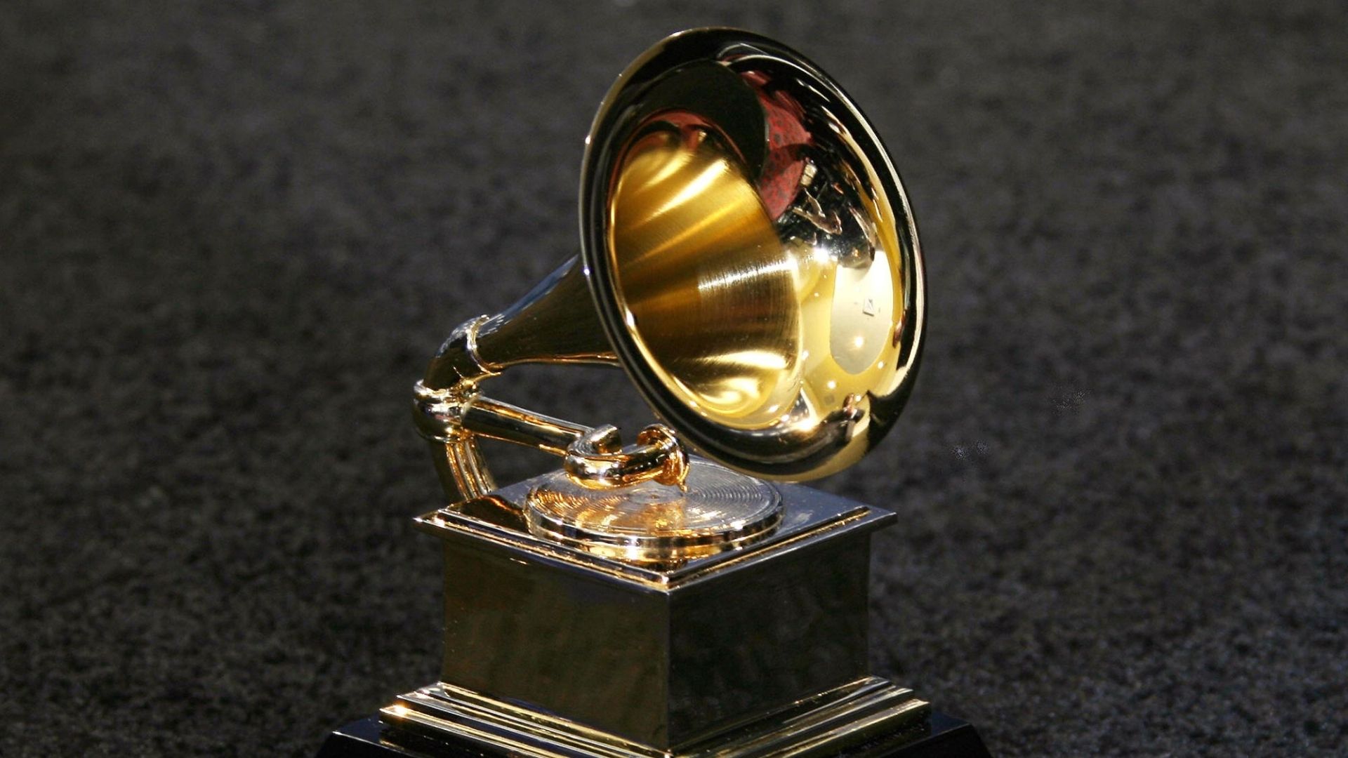 Se anunciaron los artistas adicionales de los GRAMMY 2022