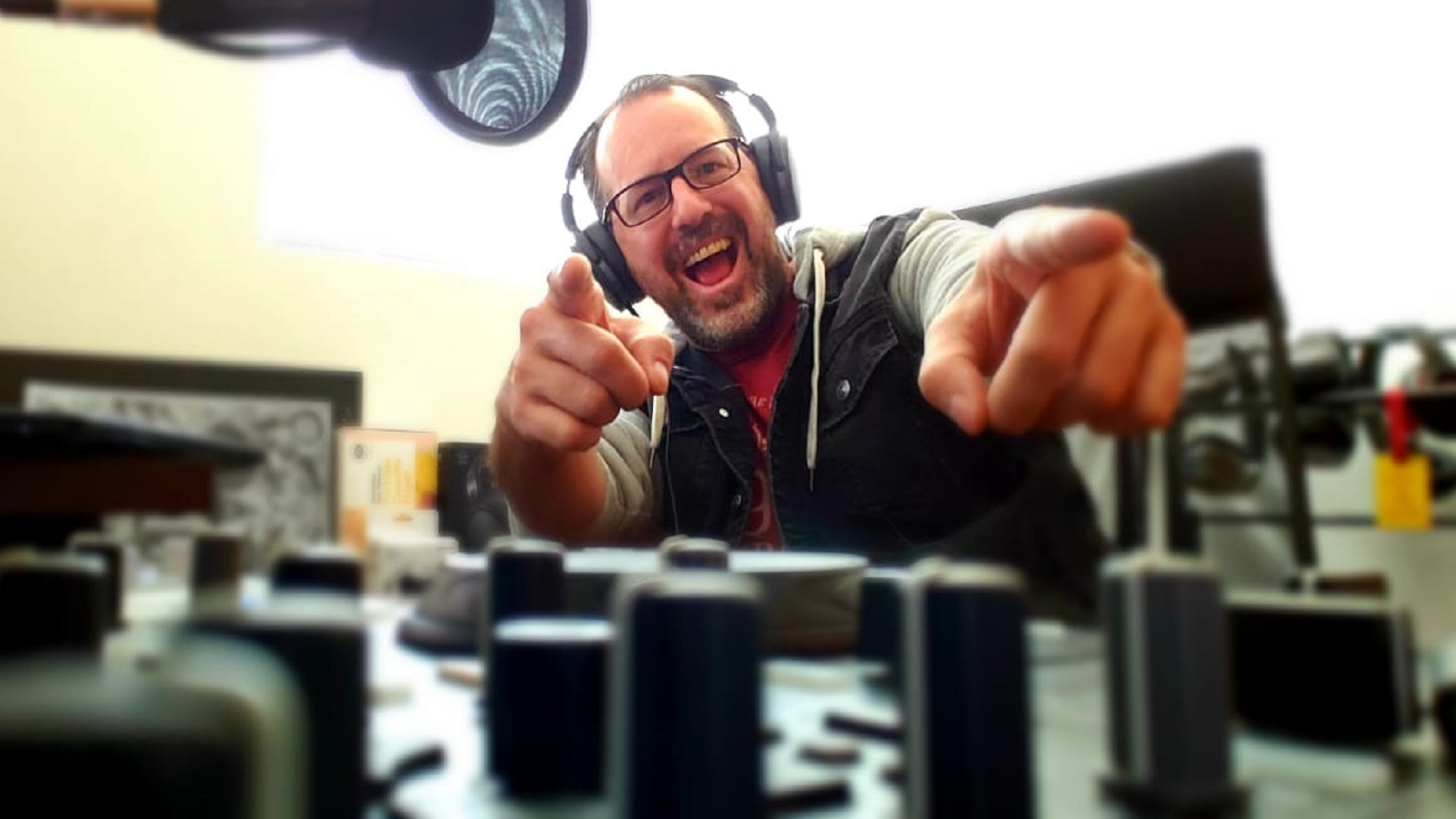 Reviva el #TBT #ONE2FIVE con Uribe DJ (abril 30) Reviva el #TBT #ONE2FIVE con Uribe DJ (abril 30)