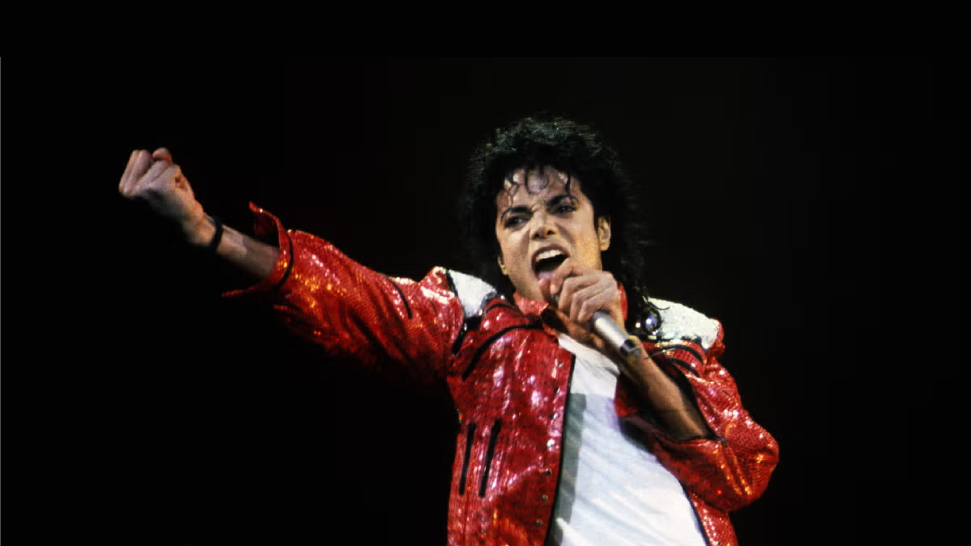Un día como hoy: Michael Jackson cumpliría 66 años, One Direction lanzaba This is Us y mucho más. Un día como hoy: Michael Jackson cumpliría 66 años, One Direction lanzaba This is Us y mucho más.