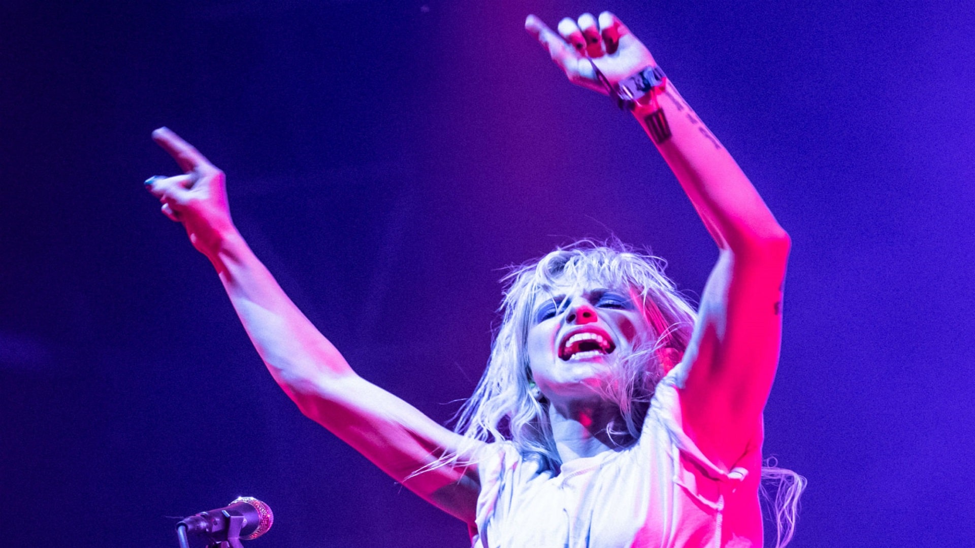La ira de las mujeres ha sido un catalizador para cosas bellas: Hayley Williams La ira de las mujeres ha sido un catalizador para cosas bellas: Hayley Williams