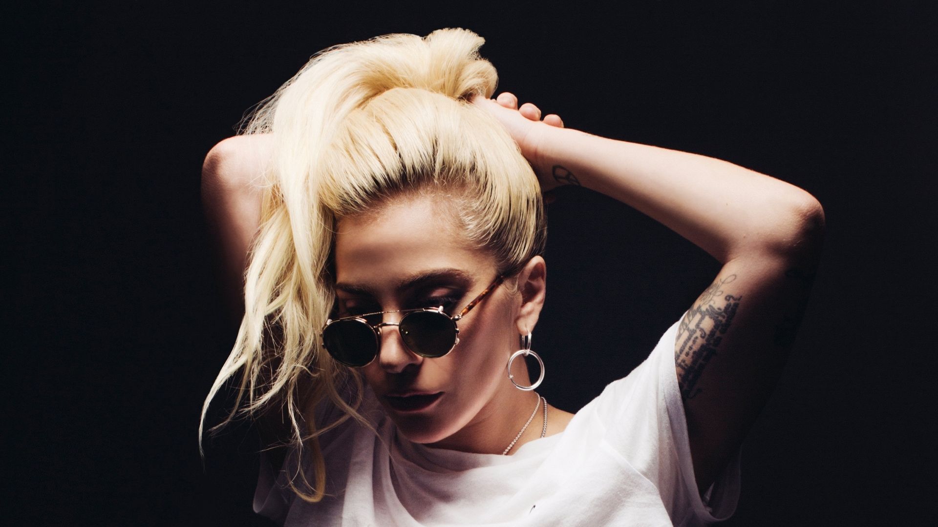 ¡Es oficial! Lady Gaga anuncia su regreso con canción para Top Gun