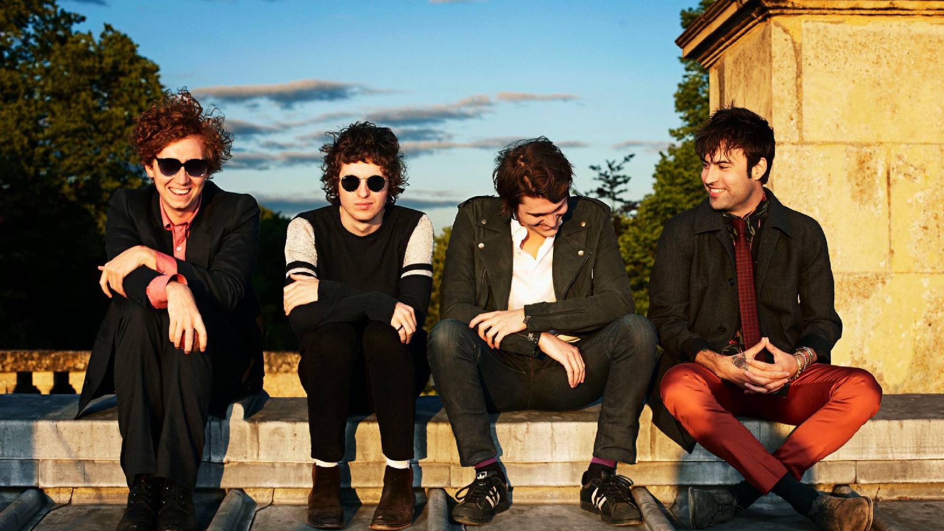 'Inside In/Inside Out' cumple 15 años y The Kooks lo celebra 'Inside In/Inside Out' cumple 15 años y The Kooks lo celebra